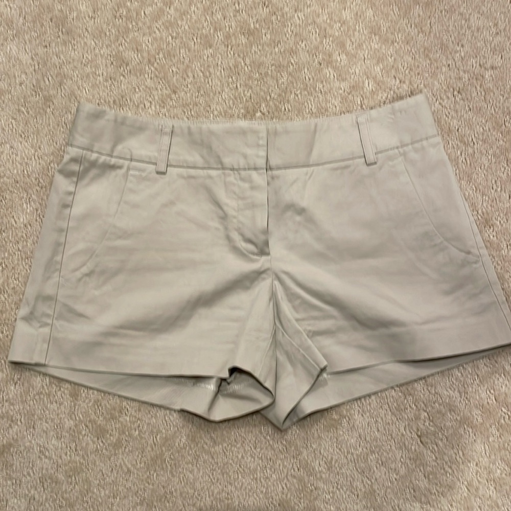 Theory Women's Light Beige Shorts